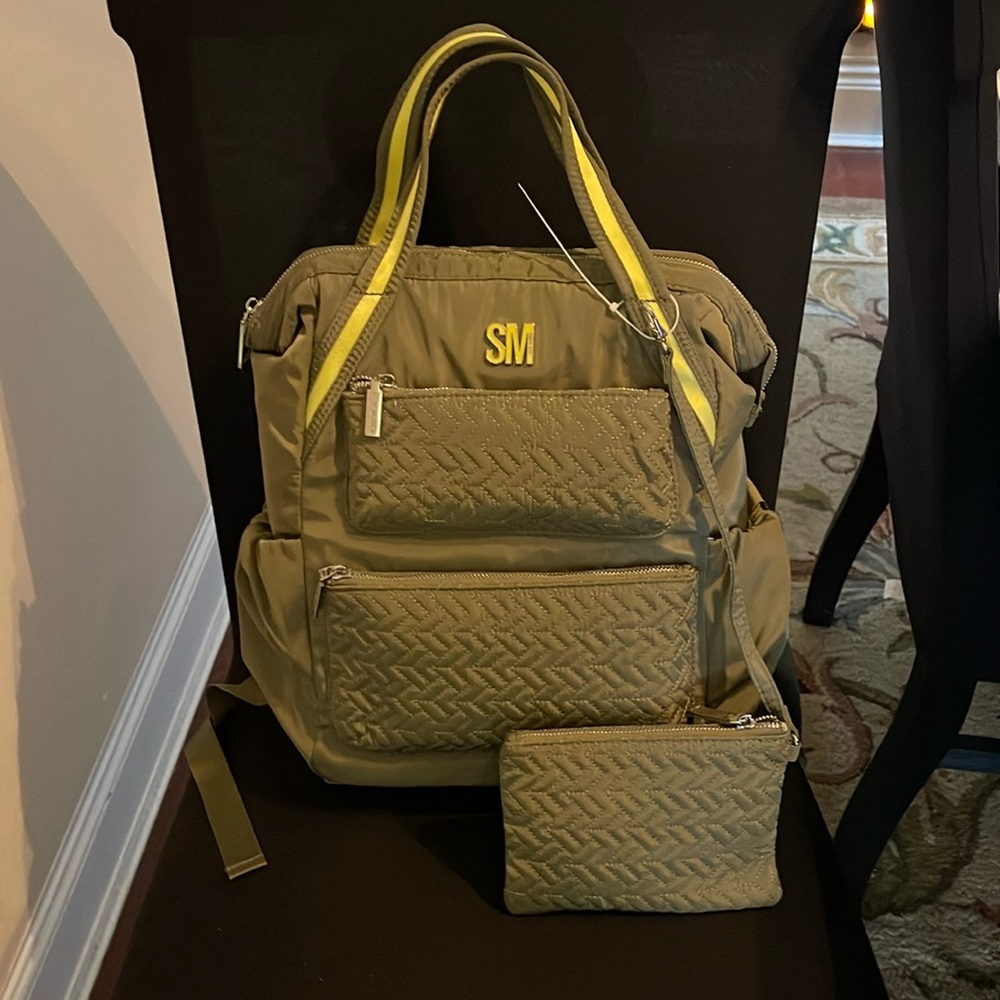 Steve Madden Backpack olive colored Bkorbyn bag